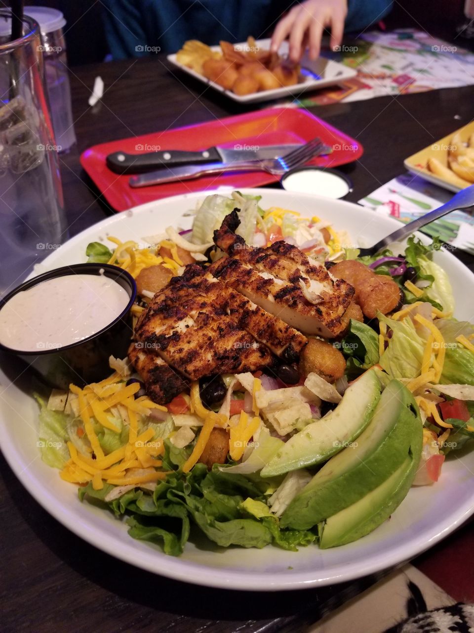 red robin salad