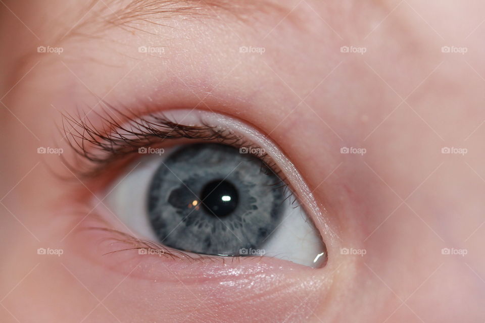 Babys eyes