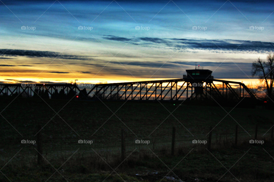 sky bridge silhouette sunsets by olijohnson