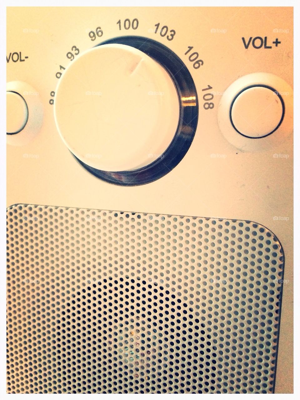 Retro radio