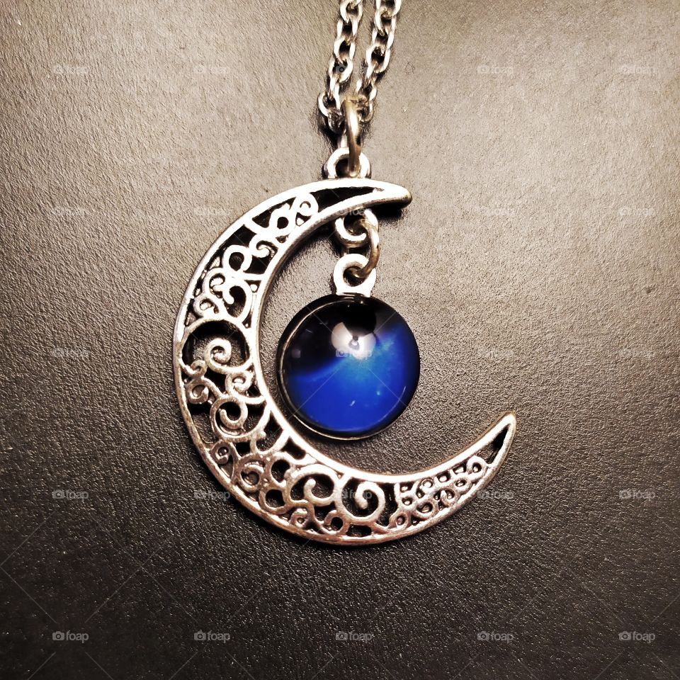 moon chain