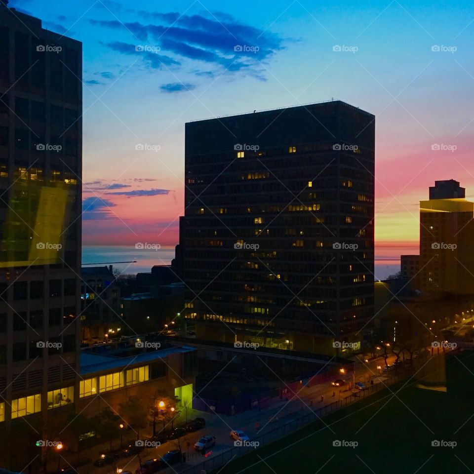 Chicago sunrise nature’s color show