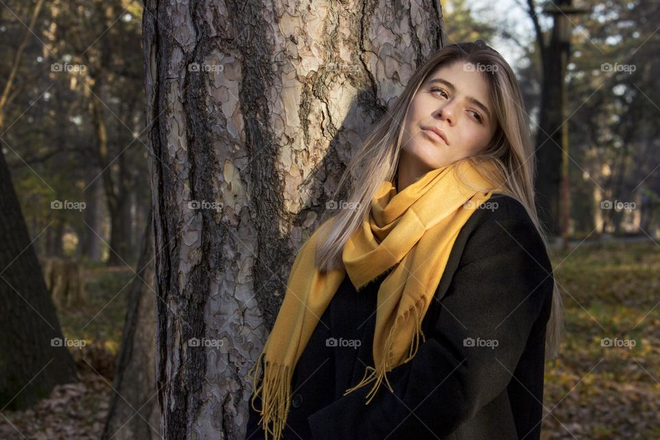 Young woman in autumn clothing