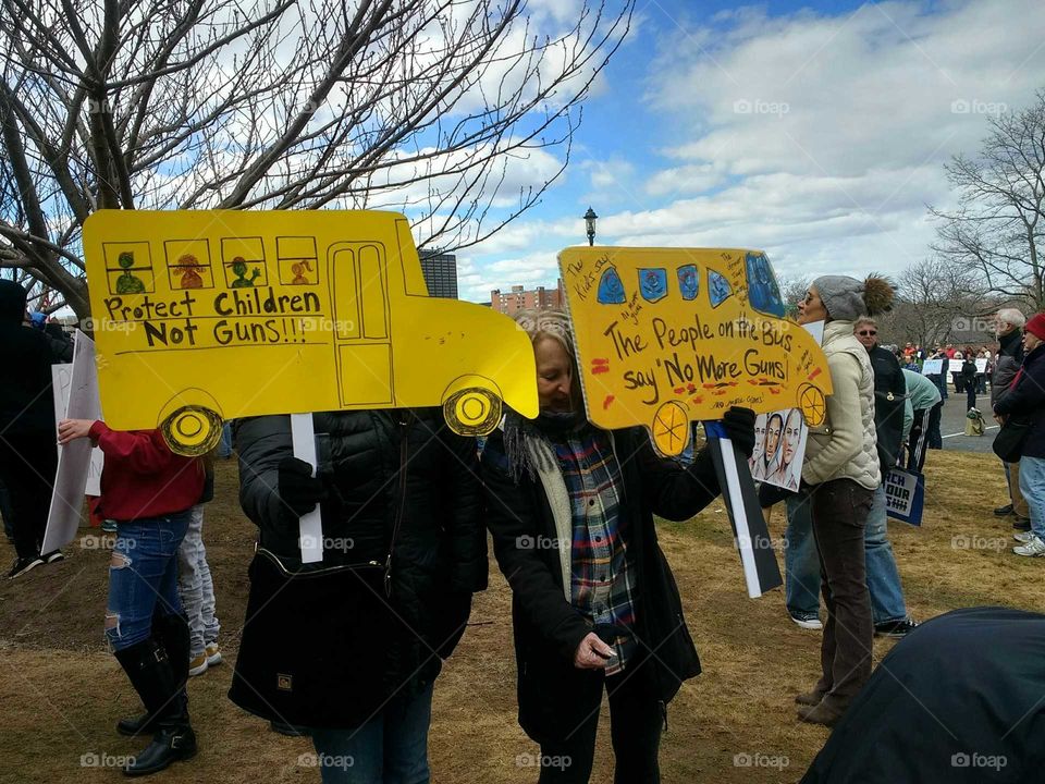 Students against gun violence rally Hartford