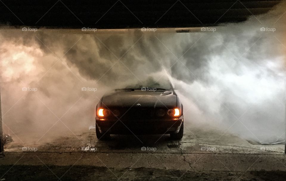 Smokey BMW garage burnout