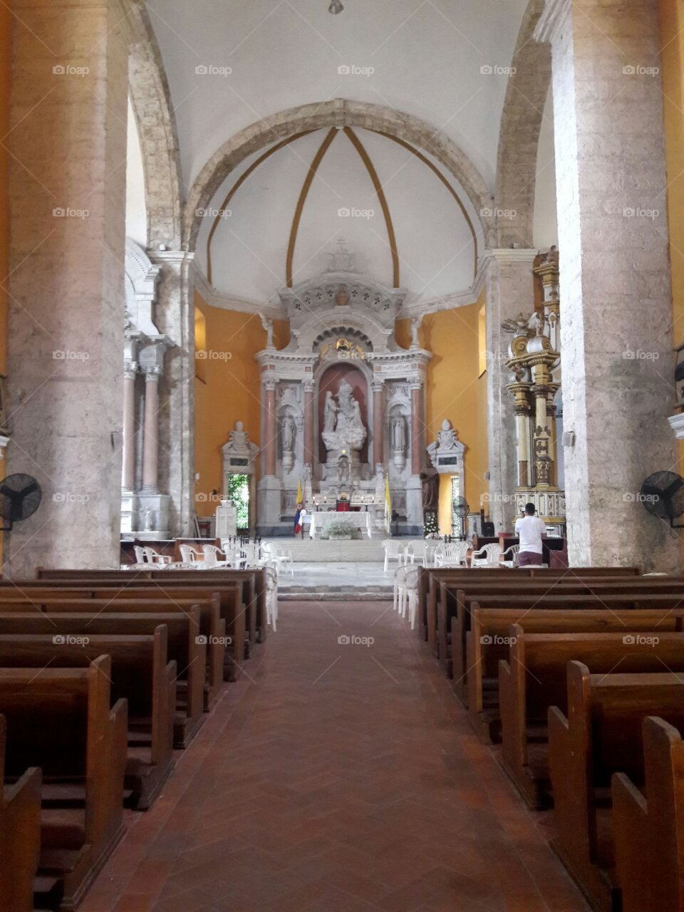 church in cartagena to indian