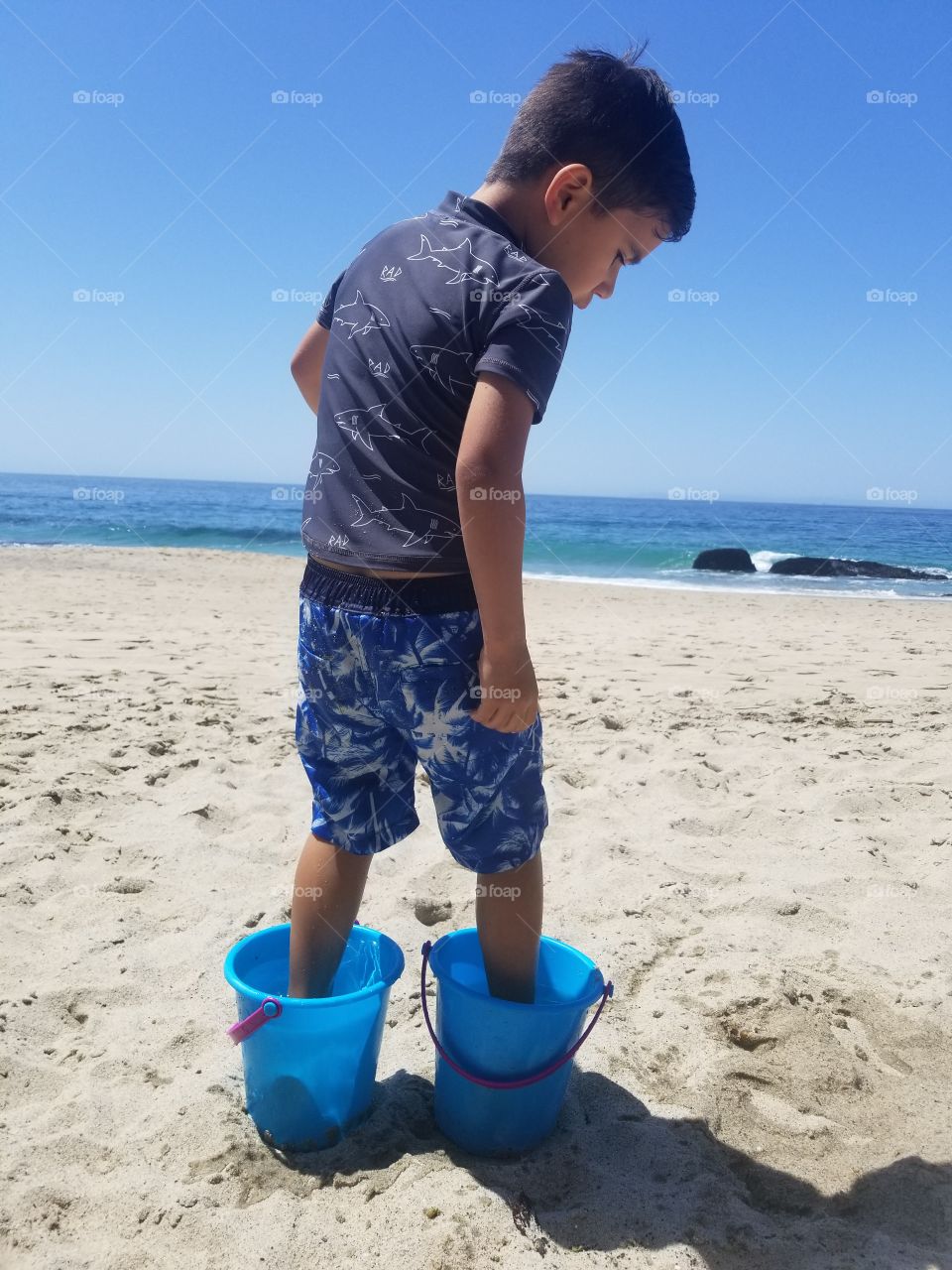 bucket feet