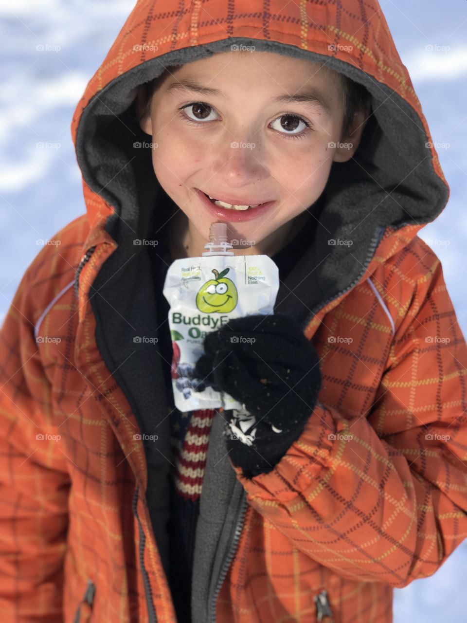 Buddy fruits and snow