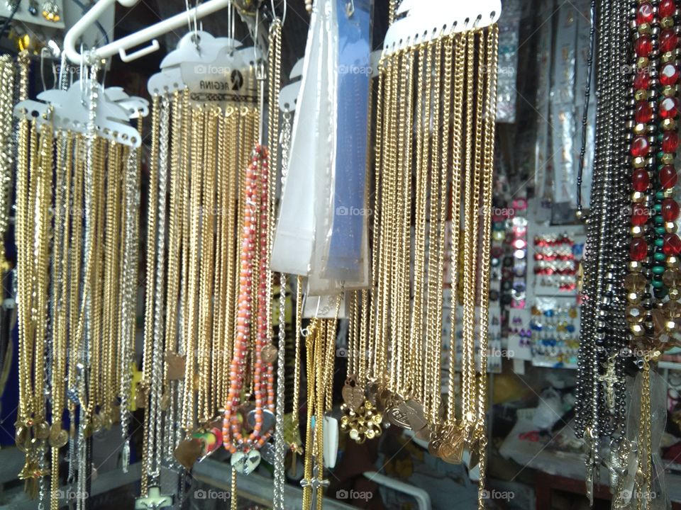 cadenas, chain, gold, oro, medallas, medals, joyas, jewelry