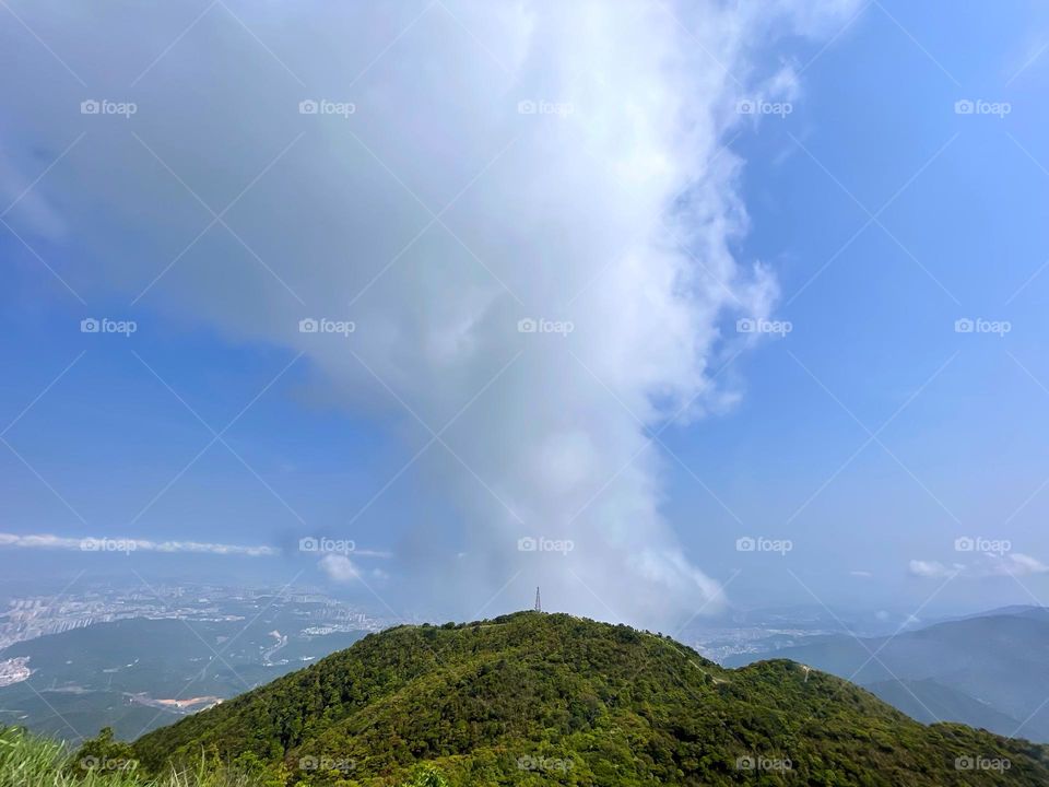 mountain cloude