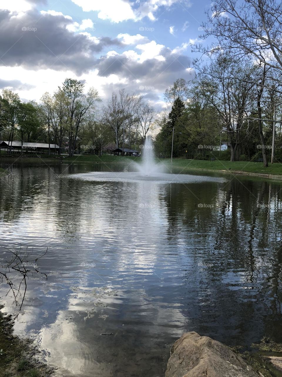 Pond and fountain 