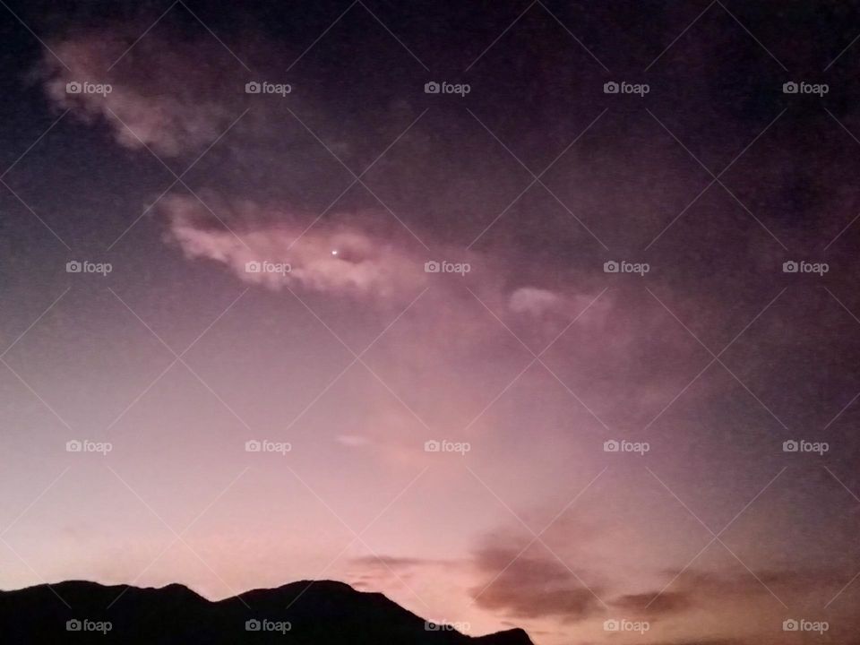 ravarma vanguvo  Time before dawn,  Purple clouds, Nice morning