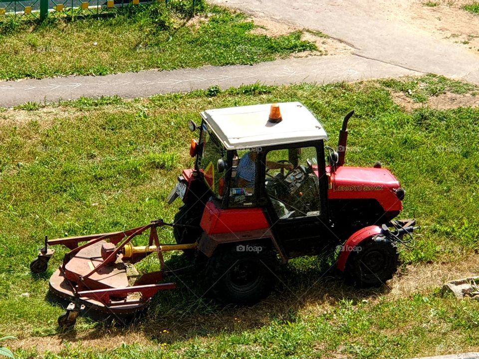 трактор газонокосилка