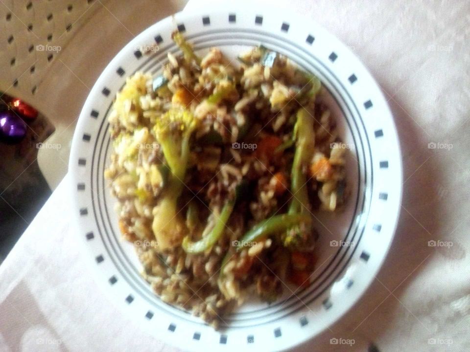 well now the dinner is of the stove on in to the plate this dinner dose not has any animal products.