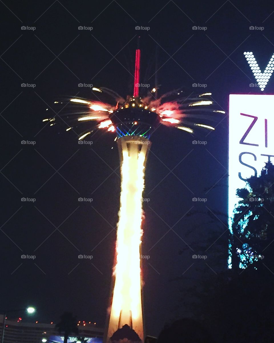 Fireworks at the Stratosphere, New Year's Eve 2017