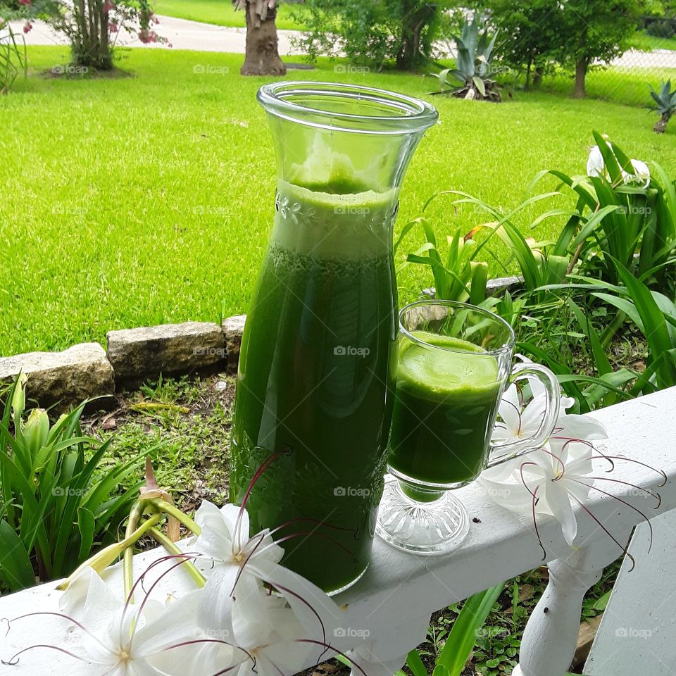 its summer time refreshing with green juice