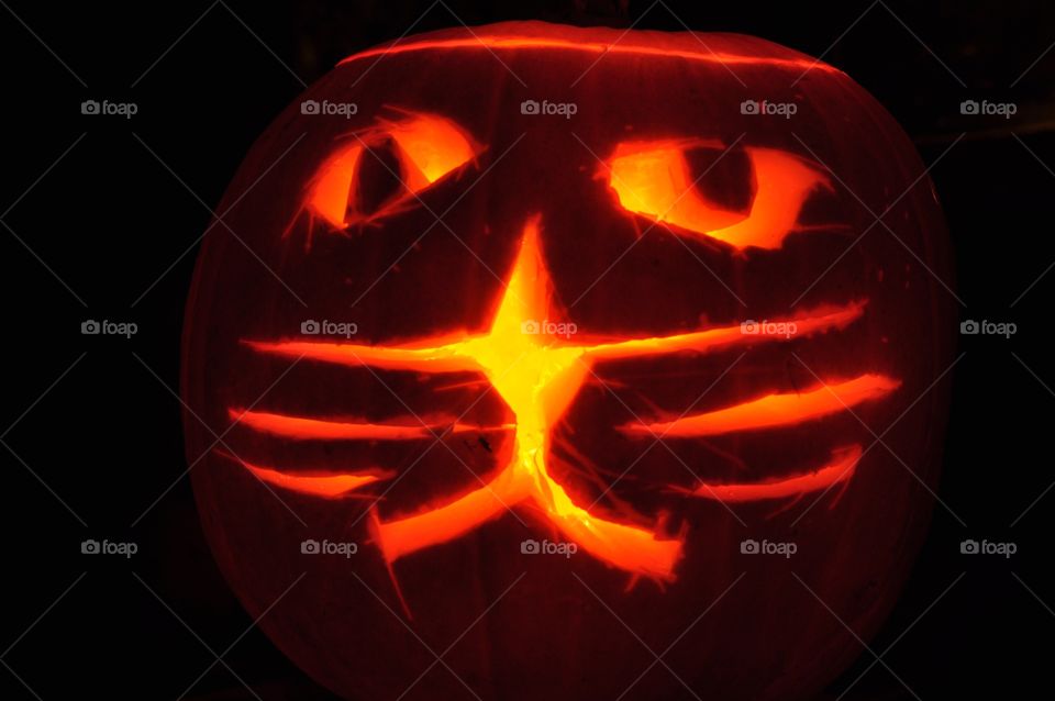 Glowing pumpkin 
