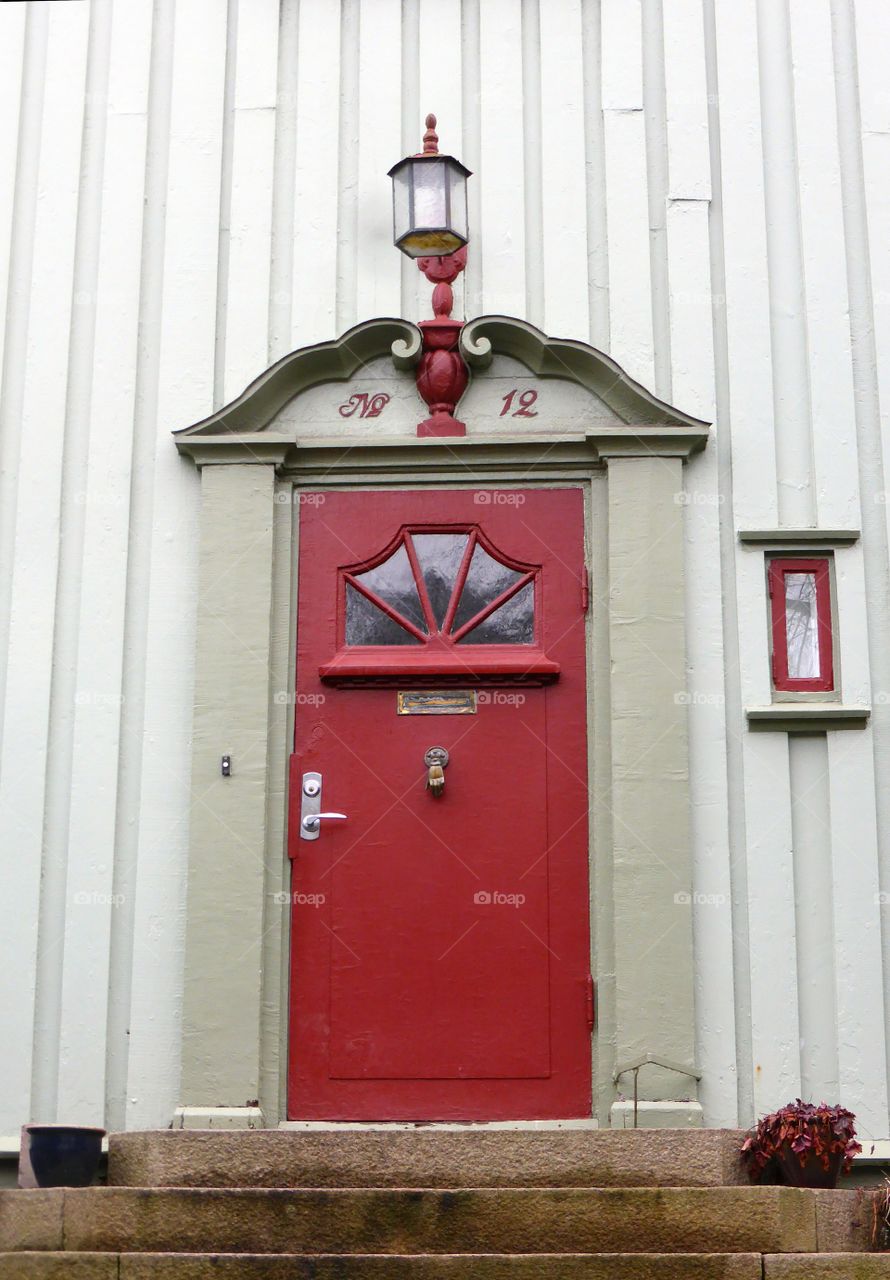 red door