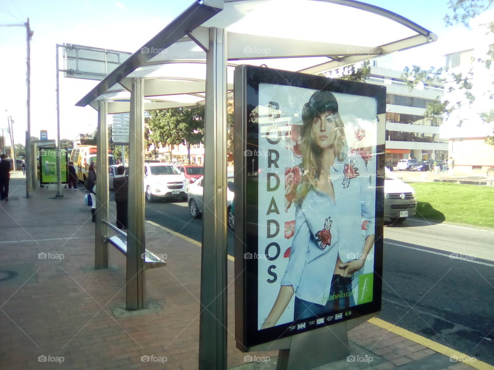 Station bus  advertasing