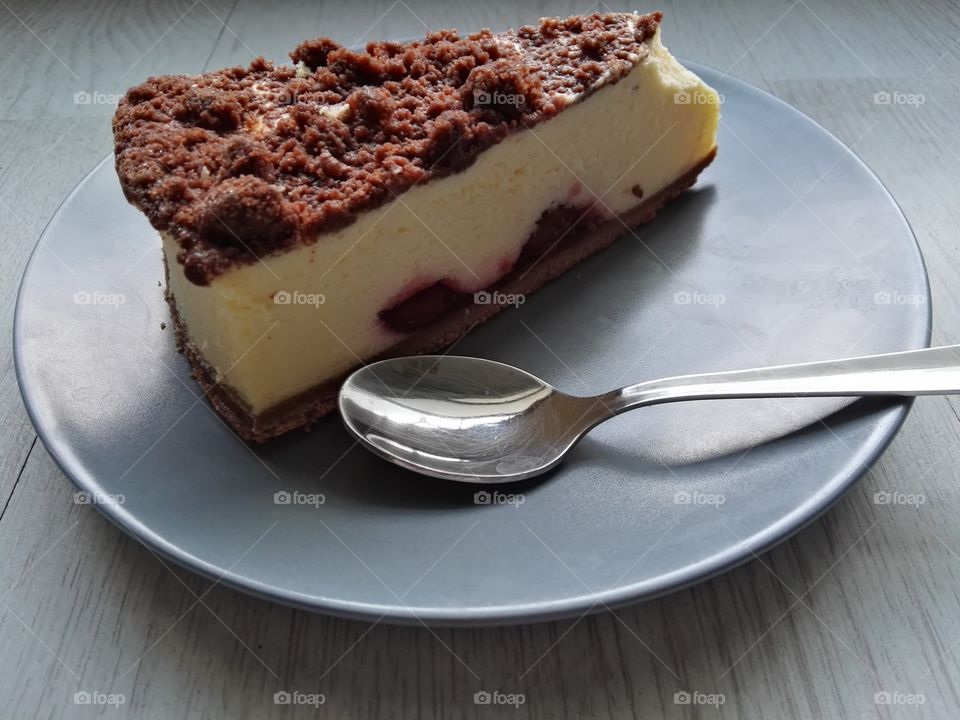 piece of homemade choco chees cake