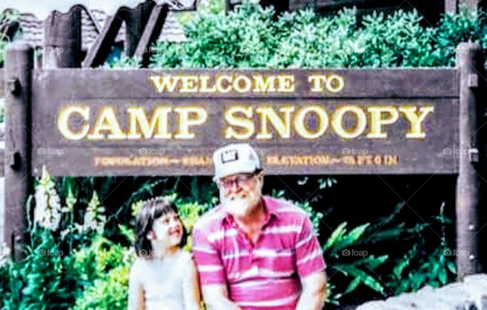 I HAVE the BESTEST Grampa in the WORLD!
Knott's Berry Farm, Buena Park CA, 1997