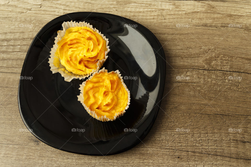 Cake in the plate