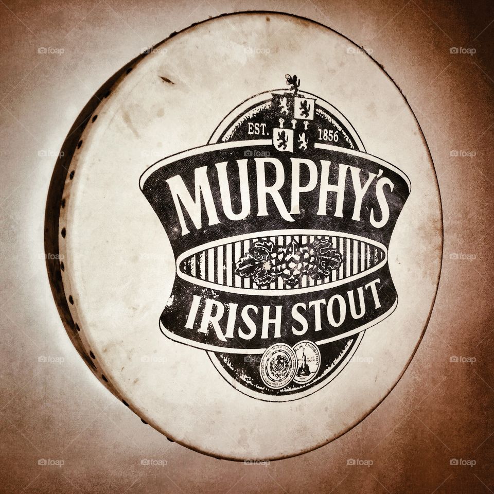 Murphys Irish Stout Vintage Irish Drum (Bodhrán 45cm). Murphys Irish Stout Vintage Irish Drum (Bodhrán 45cm)