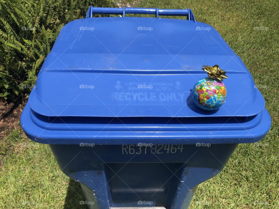 Recycling Receptacle Content - Show love for Planet Earth