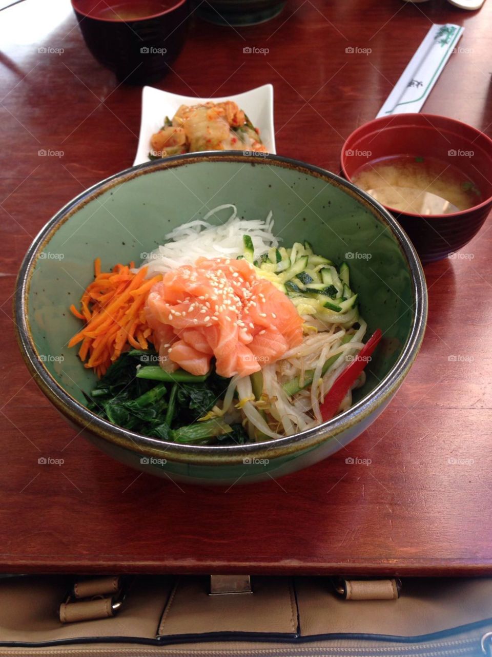Korean food - Salmon bibimbap 