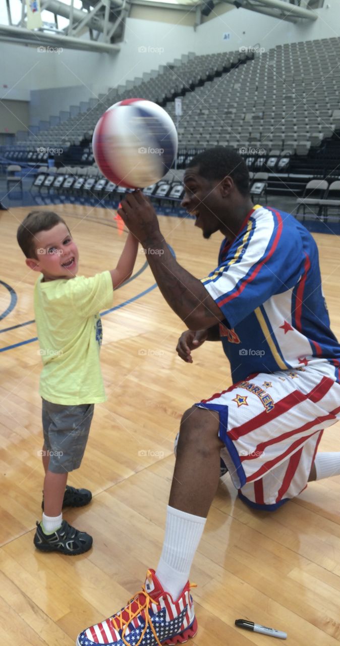 Basketball schooling by the best Harlem Globetrotters