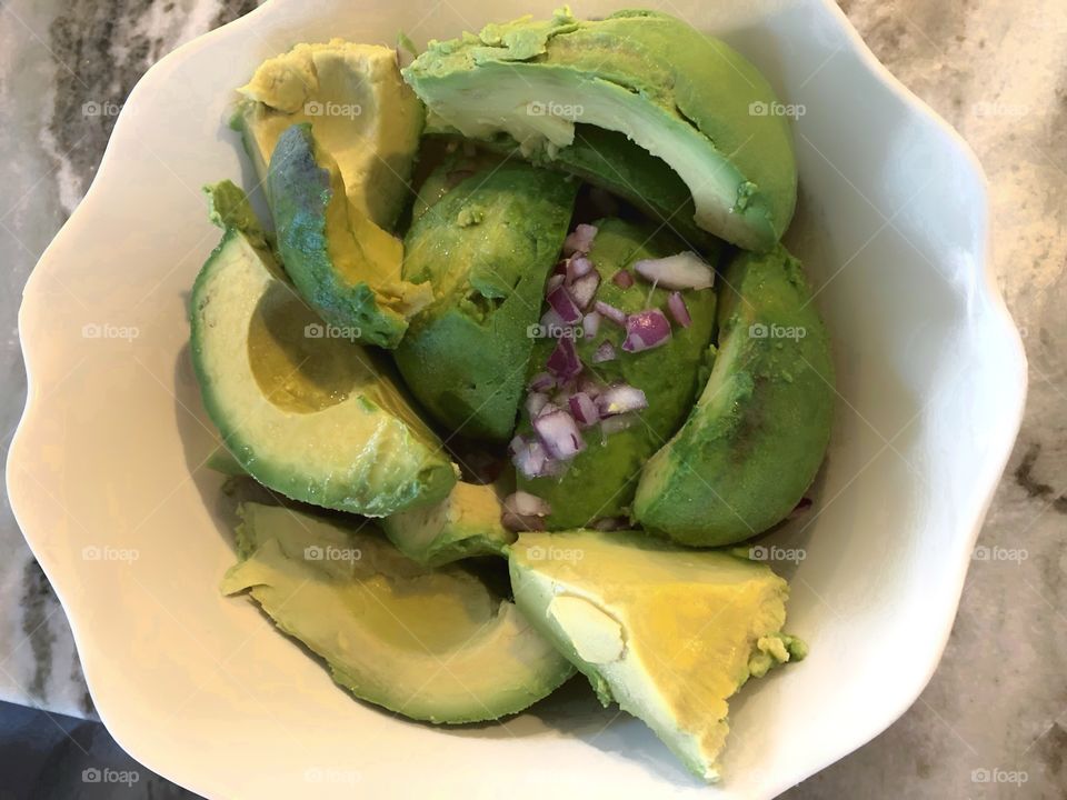 Making Guacamole 