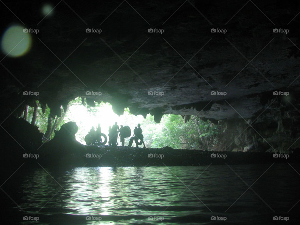 Cave Tubing Ready for Adventure in Tropical Belize