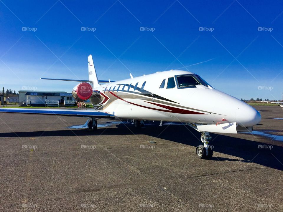 Way to Fly. Cessna plane at small Oregon airport.