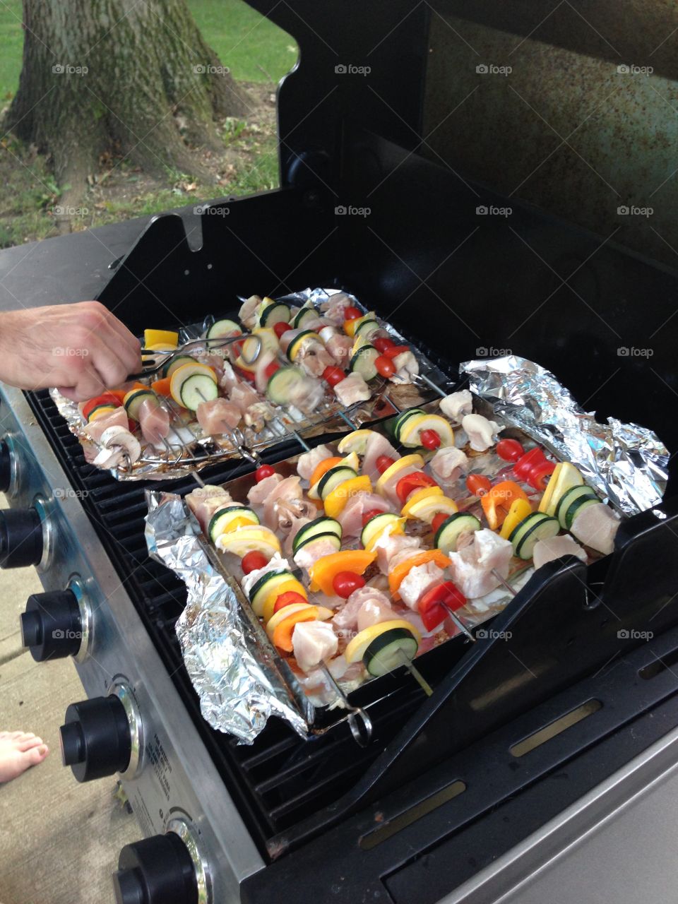 Grilling shish kebabs