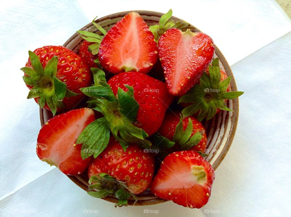 Fresh Strawberry Pharachatan 80