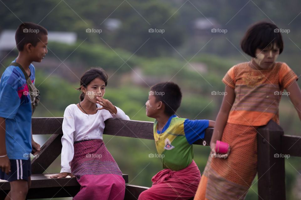 Children of Myanmar 