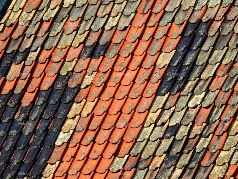 Roof tiles