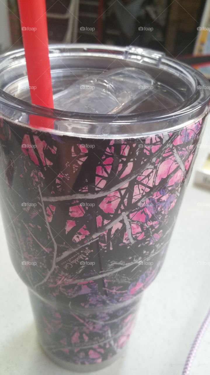 Pink Camouflage Yeti Cup