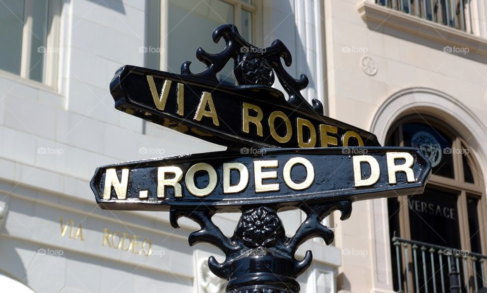 Rodeo Drive street sign
