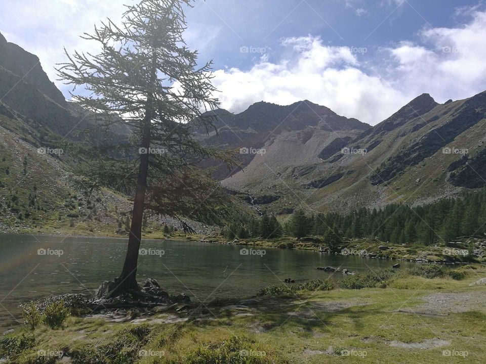 Lake arpy valle d'Aosta