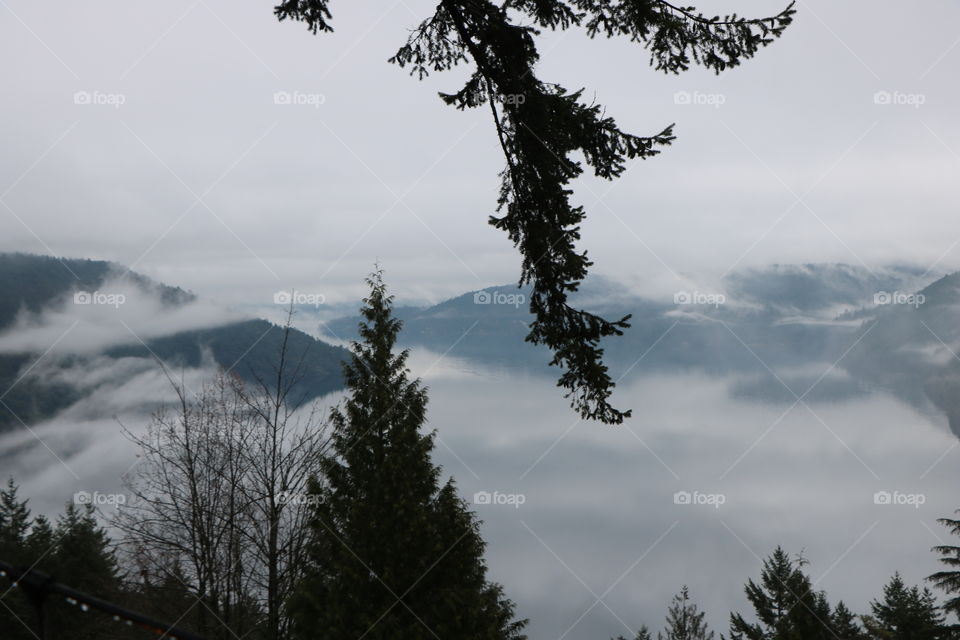 Mountains popping up above the autumnal fog .. enchanting view