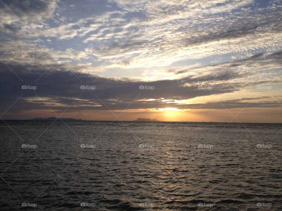 sky sunset sun sea by lanocheloca