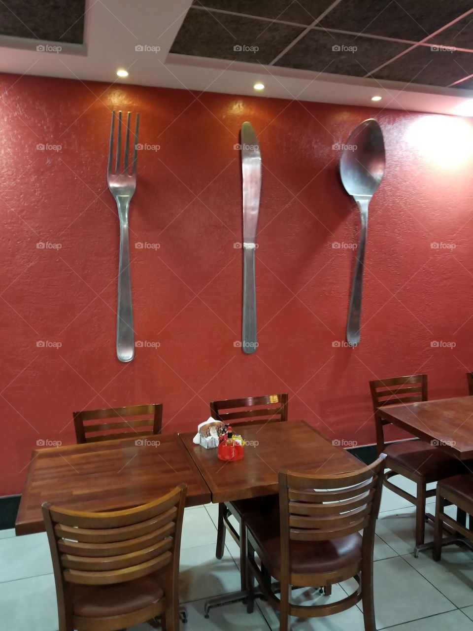 Decoração de interior de um estabelecimento comercial.