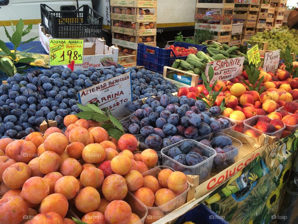 Fruit at market 