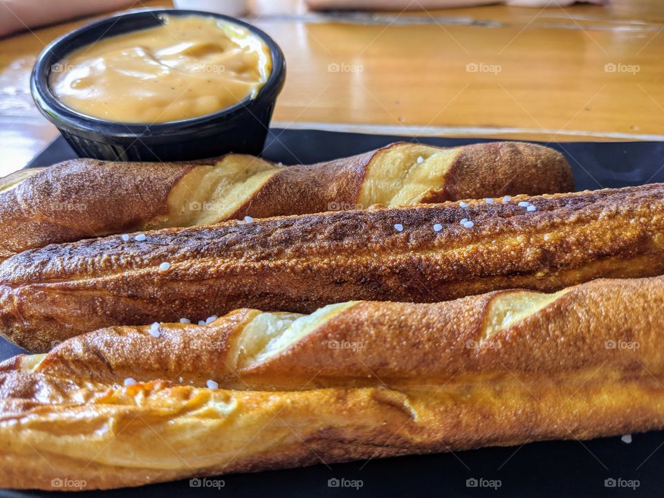 hot pretzels and beer cheese