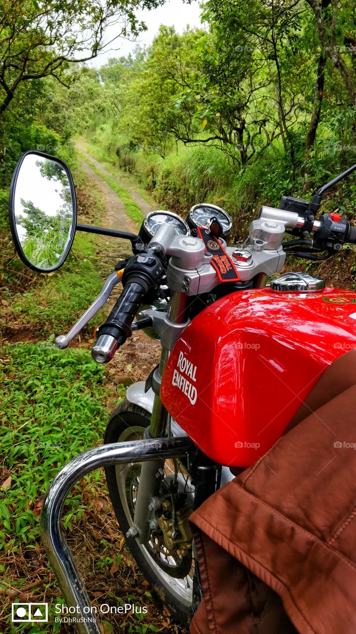 This iS my Ride ..... The Cafe Racer ..... For me it's Something SpeciaL ......