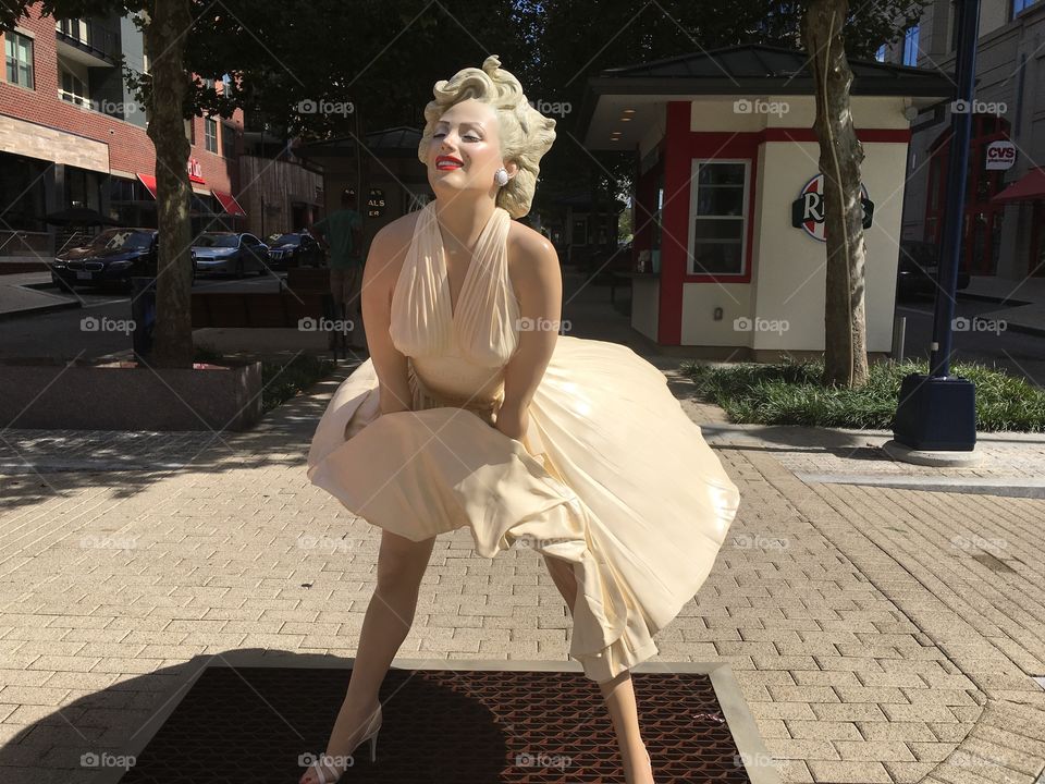Marilyn Monroe statue old town Alexandria Washington DC 