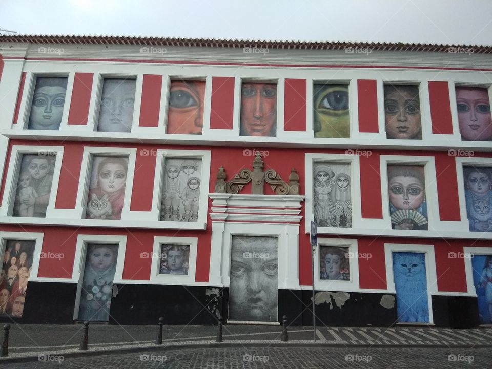 Edifício em Angra do heroísmo (Açores)
Building in Angra do Heroísmo (Azores)