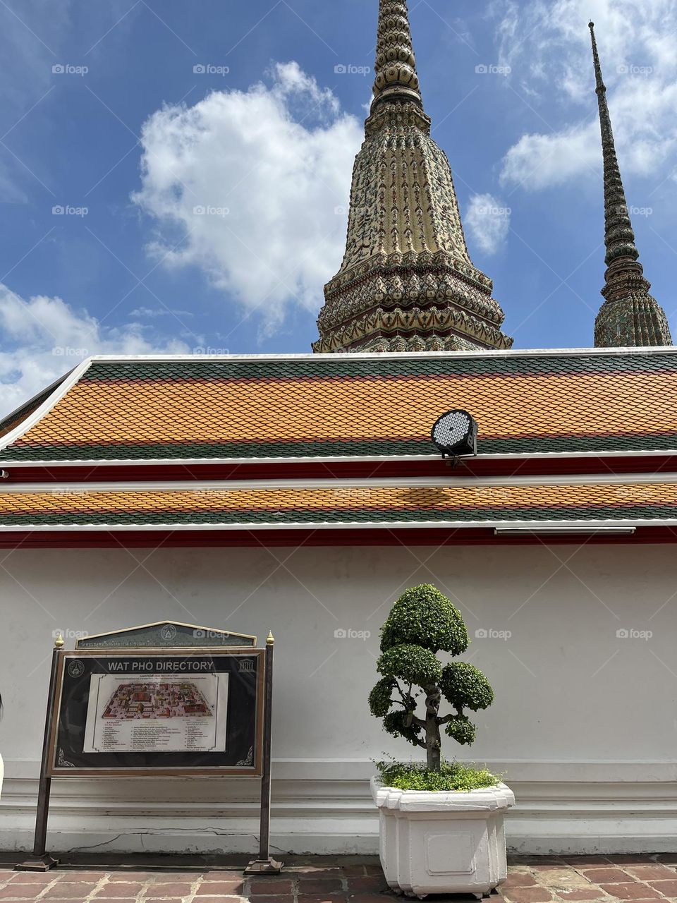 Holiday with my friend , Wat Arun @ Bangkok ( Thailand)