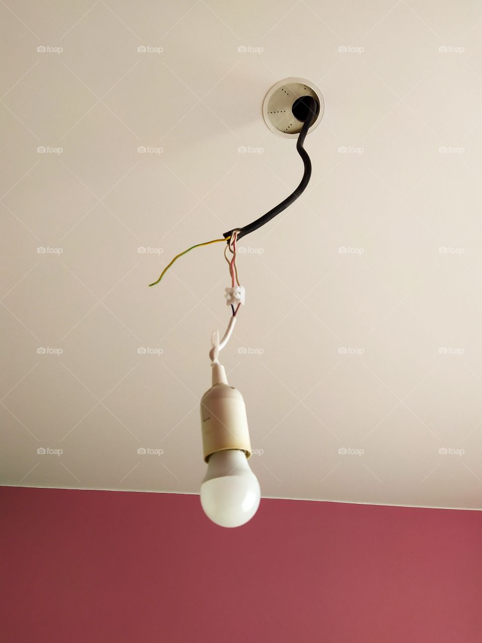 Light bulb on wires